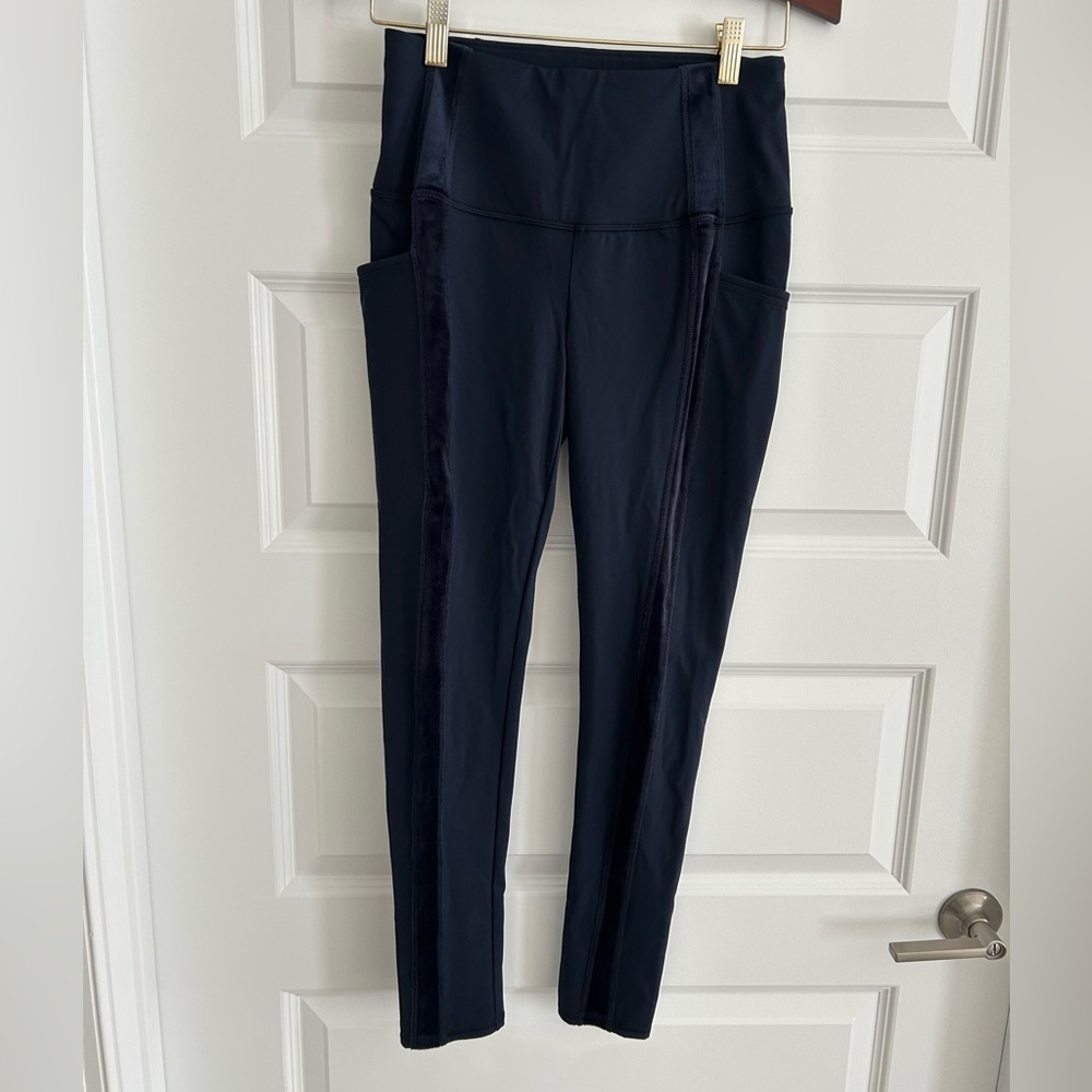 Chicos Zenergy Leggings Blue Size 4 / 6 US Chicos 0